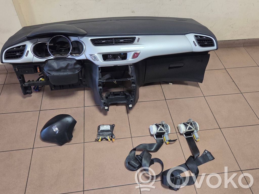 Citroen DS3 Turvatyynysarja paneelilla 
