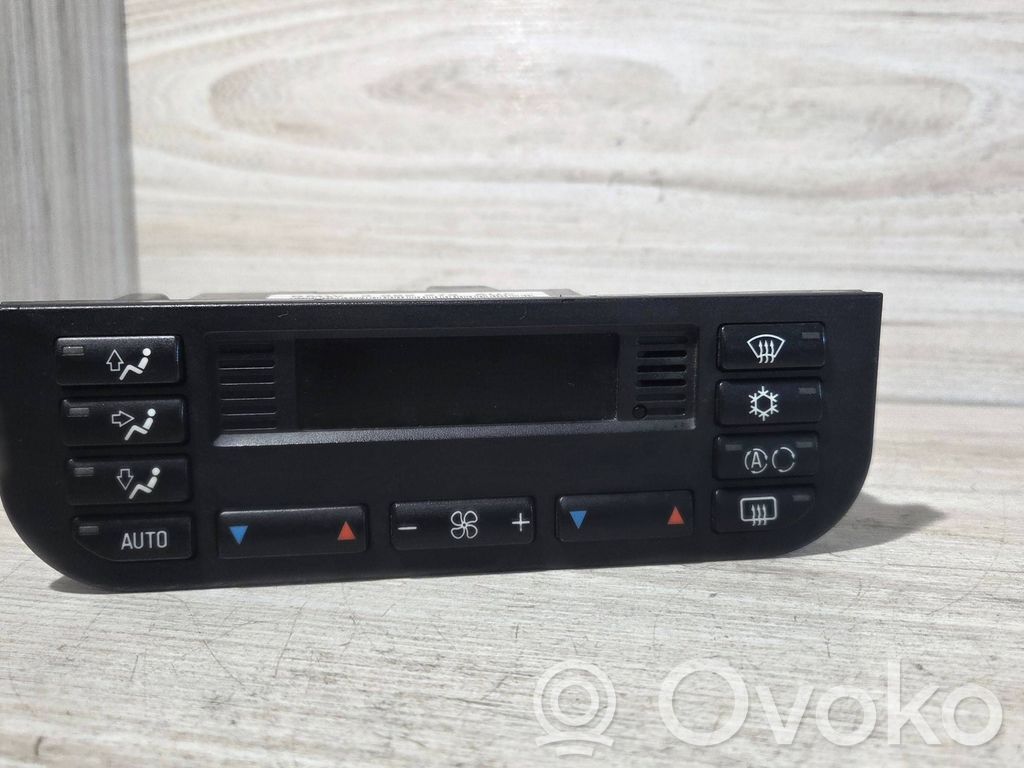 BMW 3 E36 Climate control unit 