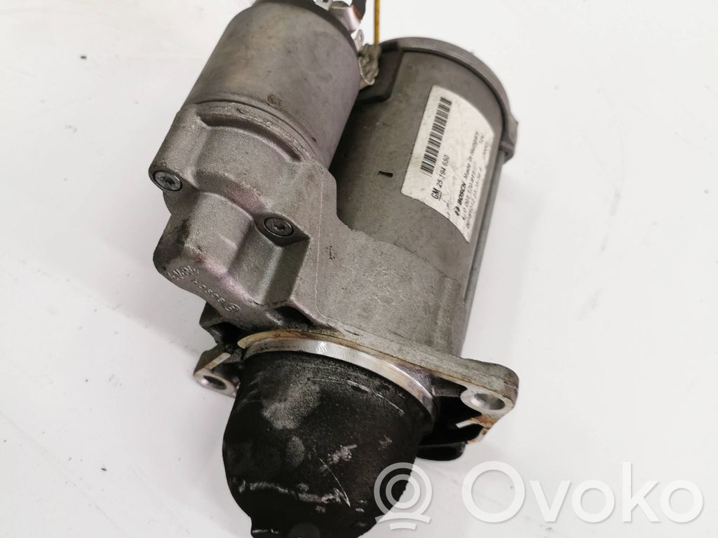 Opel Corsa E Starteris 
