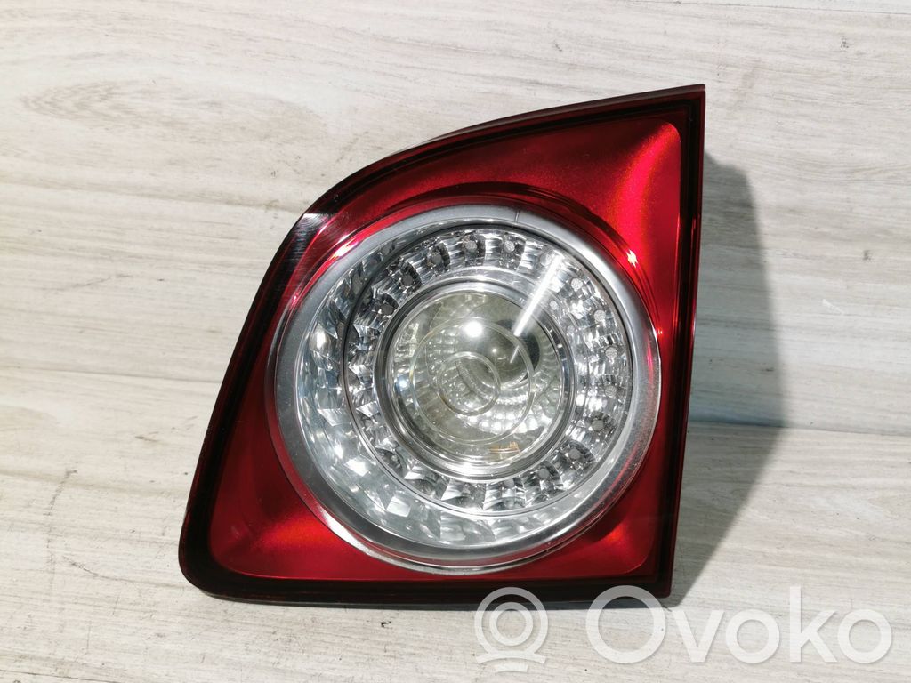 Volkswagen Golf Plus Lampy tylnej klapy bagażnika 