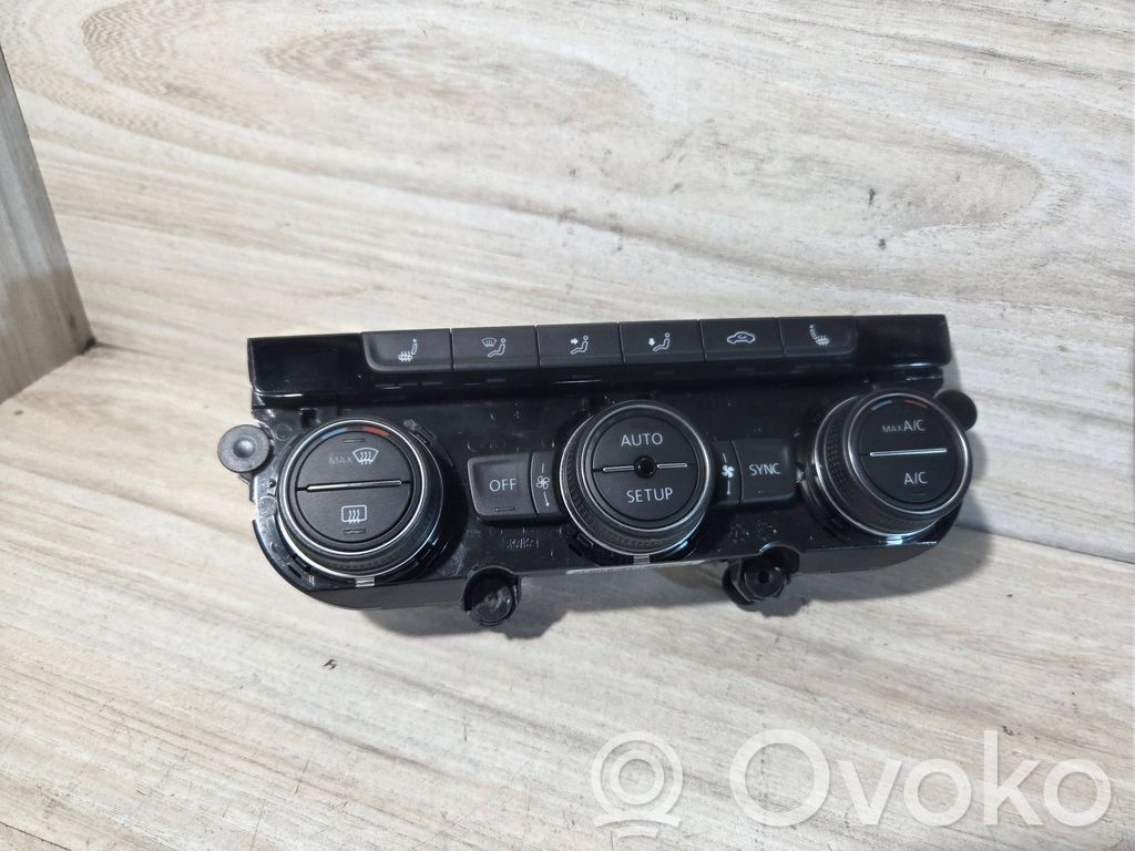 Volkswagen Golf VII Panel klimatyzacji 