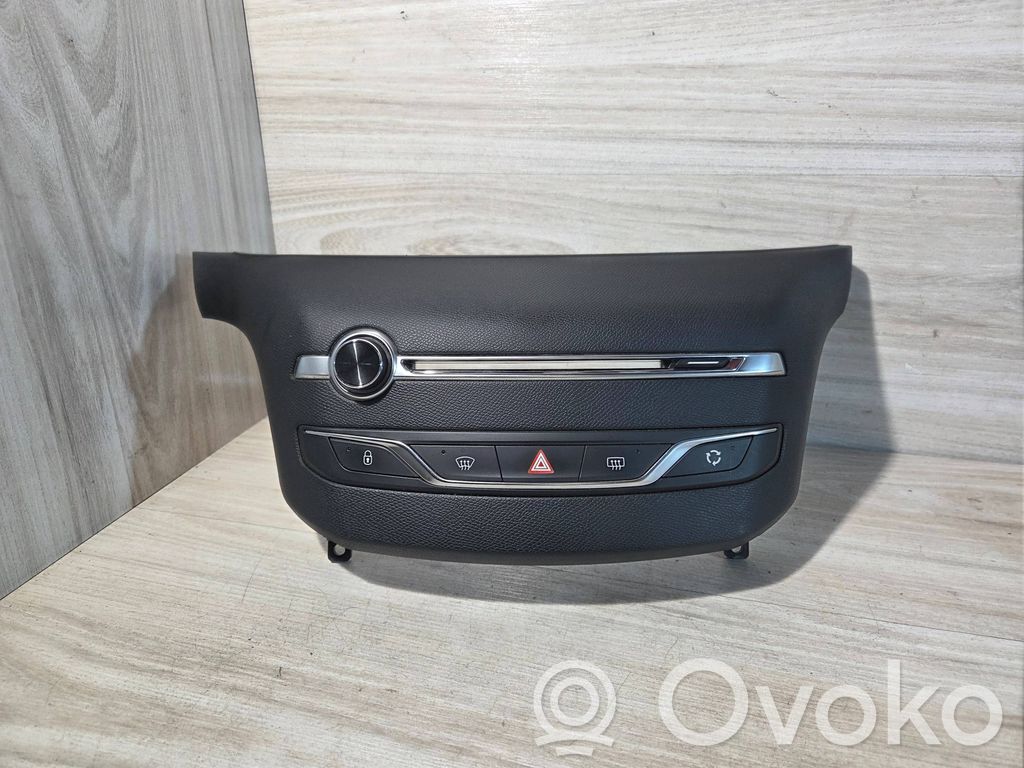 Peugeot 308 Unidad central de control multimedia 