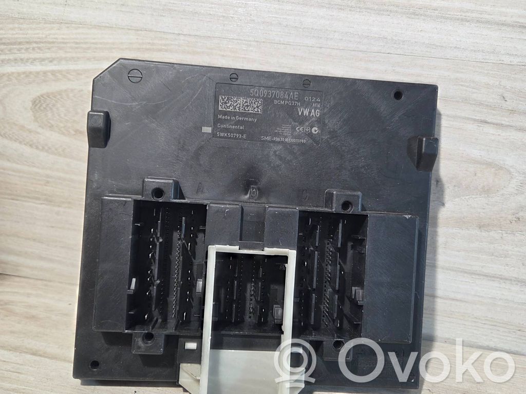 Volkswagen Golf VII Comfort/convenience module 