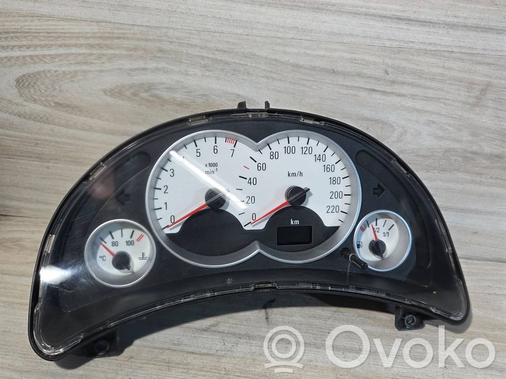 Opel Tigra B Speedometer (instrument cluster) 