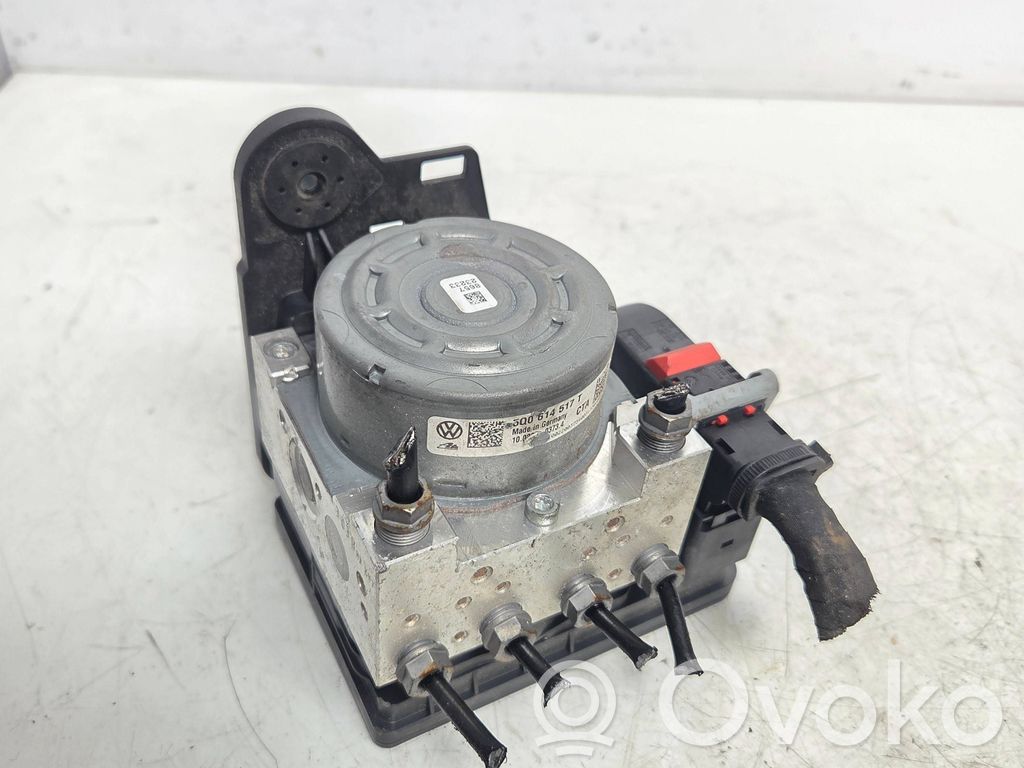 Volkswagen Golf VII ABS Blokas 