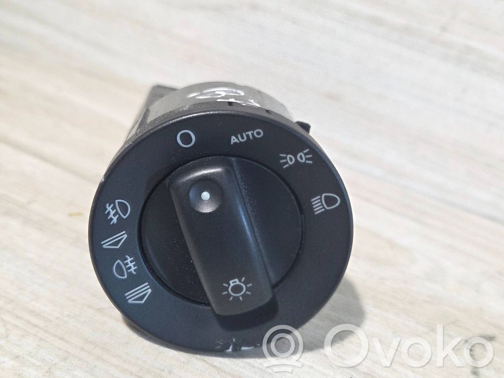 Audi A4 S4 B7 8E 8H Light switch 