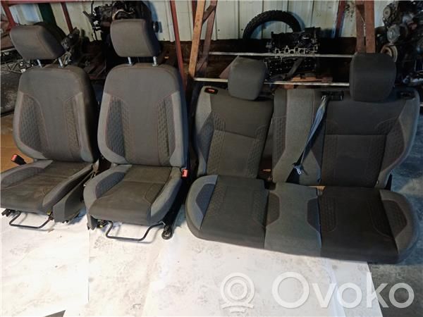 Asiento delantero del conductor