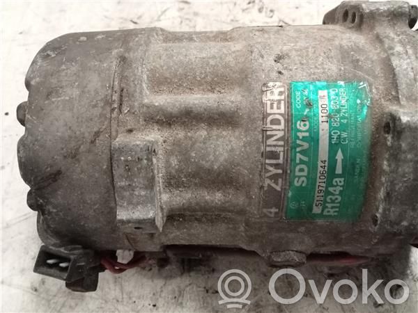 Ilmastointilaitteen kompressorin pumppu (A/C)   1H0820803D