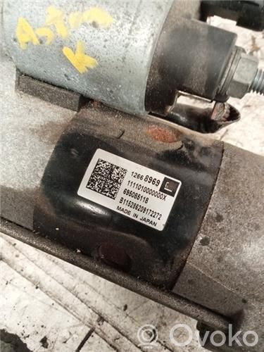 Opel Astra J Starter motor 