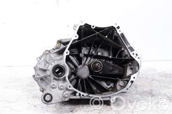 Manual 5 speed gearbox   9TH0310397
