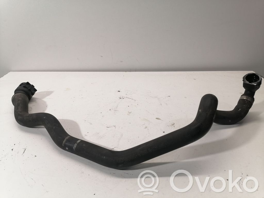 BMW X5 E70 Engine coolant pipe/hose 