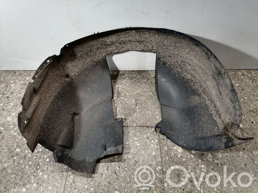 Volvo V70 Apakšspārns 
