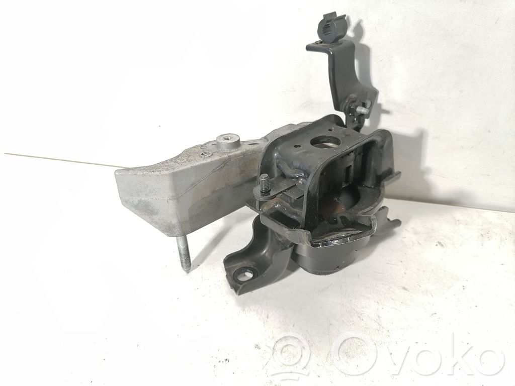 Lexus RX 450H Engine mount bracket 