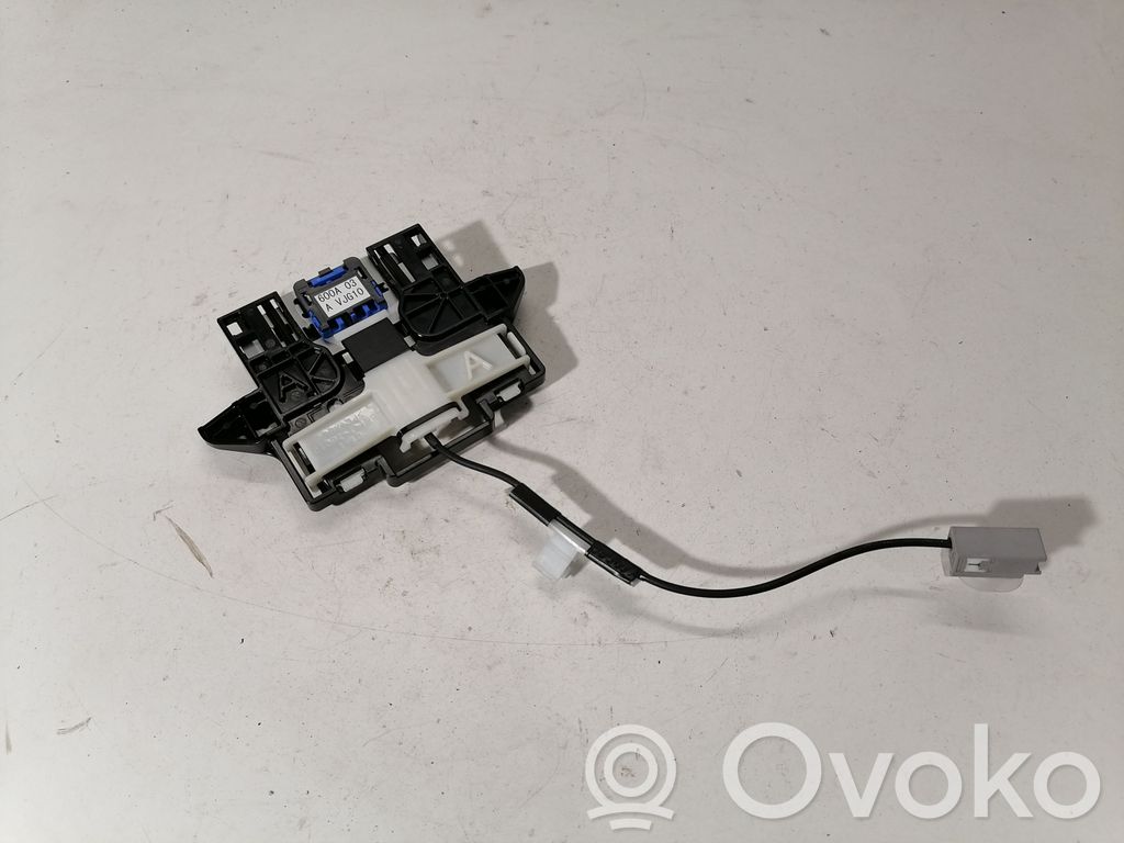 Lexus NX Antenne GPS 