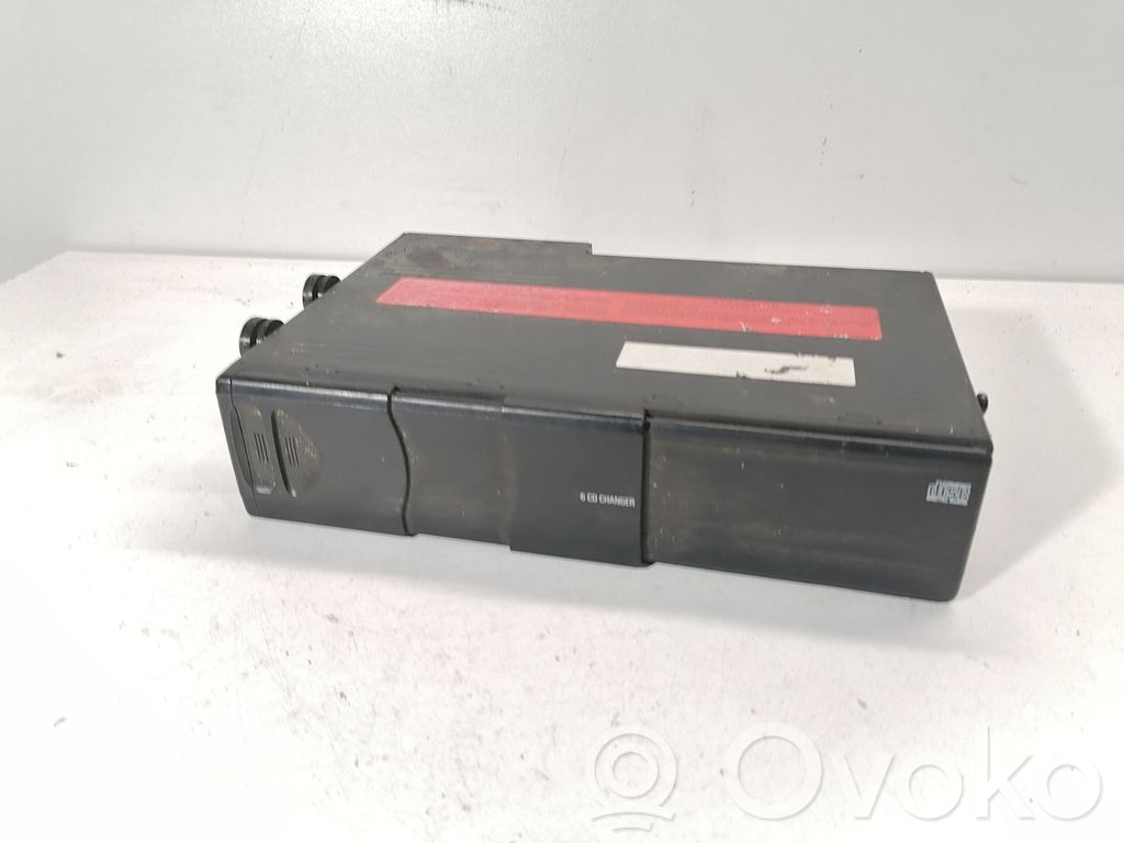 BMW 7 E38 CD/DVD changer 