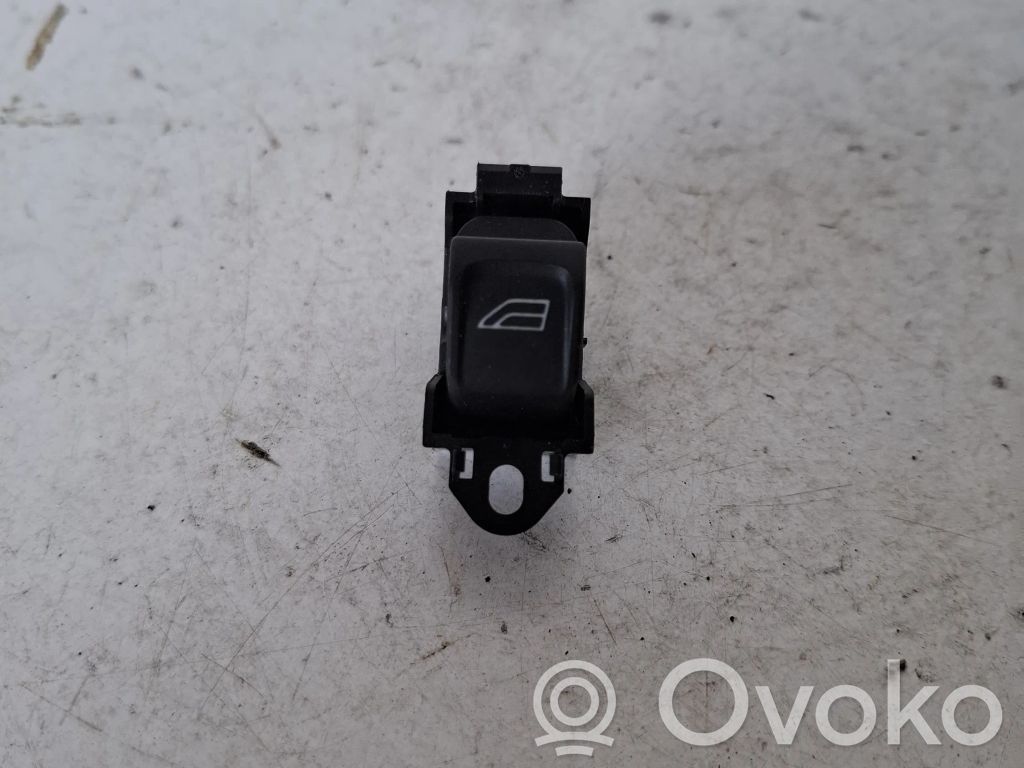 Volvo XC70 Electric window control switch 