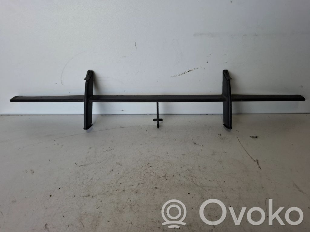 Volvo S60 Apdailinė priekinio bamperio juosta 