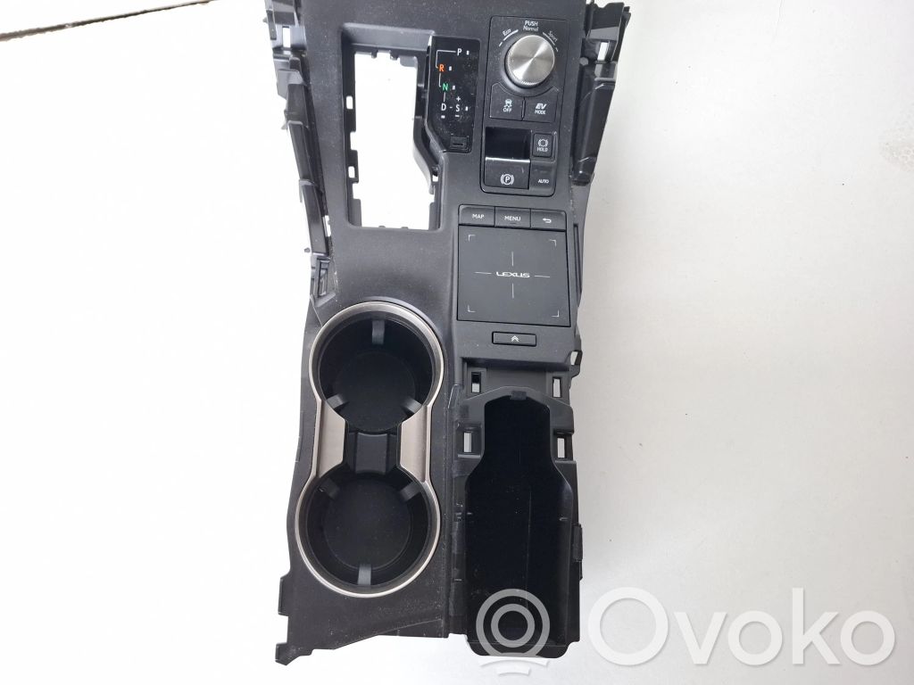 Lexus NX Console centrale 