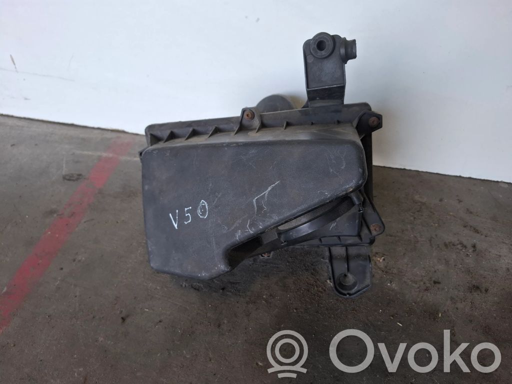 Volvo V50 Air filter box 
