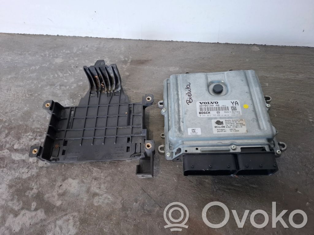 Volvo XC70 Engine control unit/module 