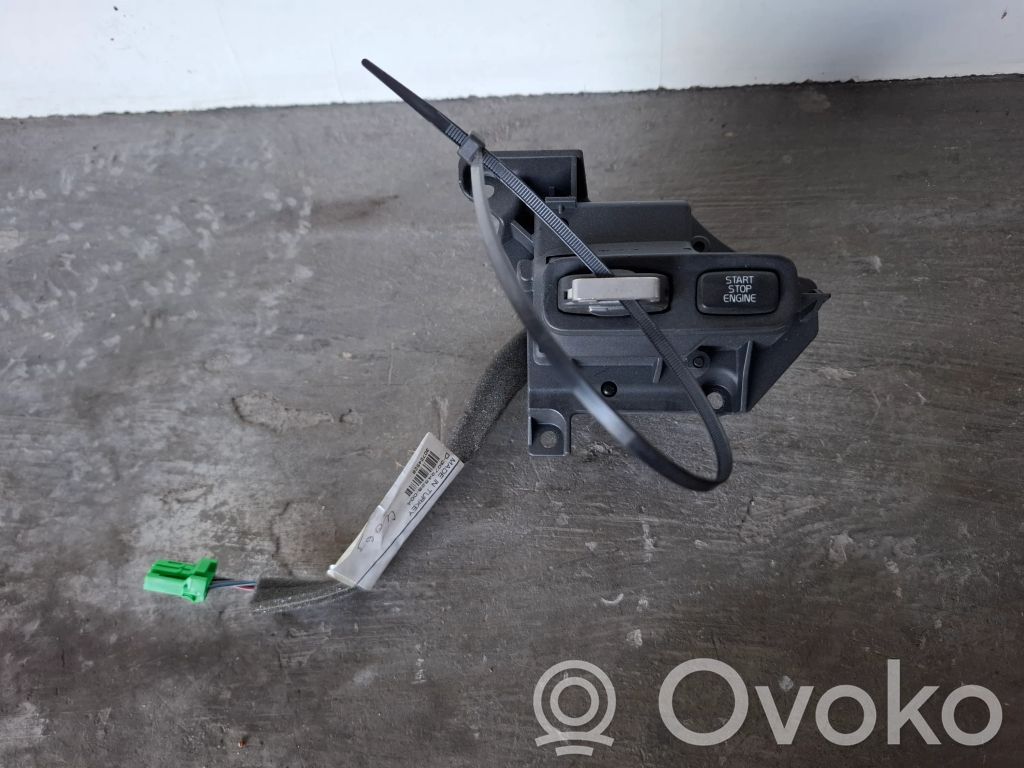 Volvo XC70 Užvedimo spynelė 
