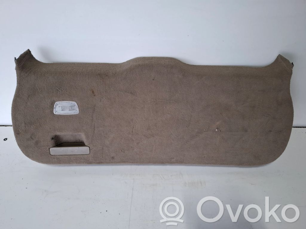 Volvo XC60 Tailgate trim 