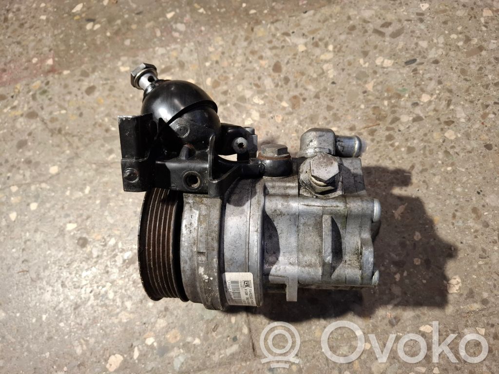 BMW 7 E65 E66 Ohjaustehostimen pumppu 