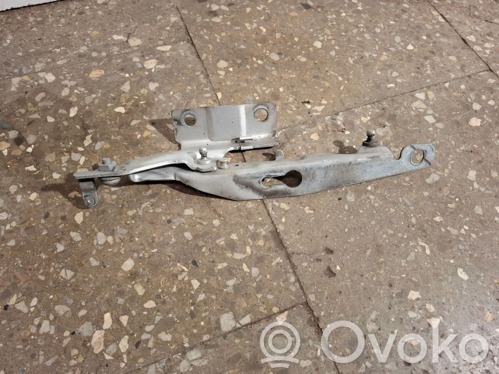 Volvo S60 Engine bonnet/hood hinges 