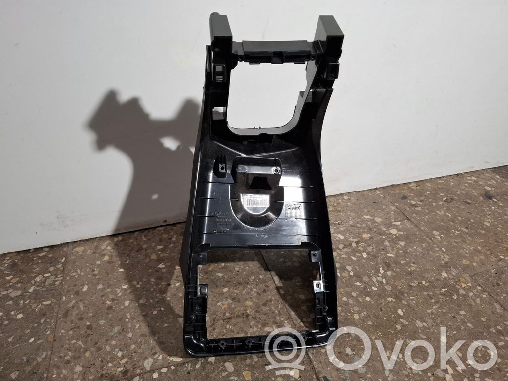 Volvo V60 Centrālā konsole 