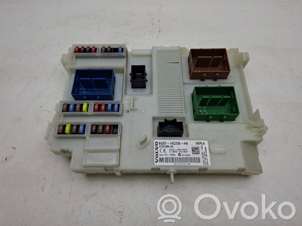 Volvo V60 Fuse module 