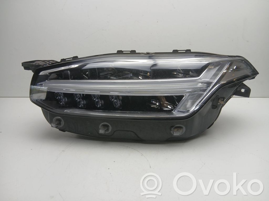 Volvo XC90 Scheinwerfer 