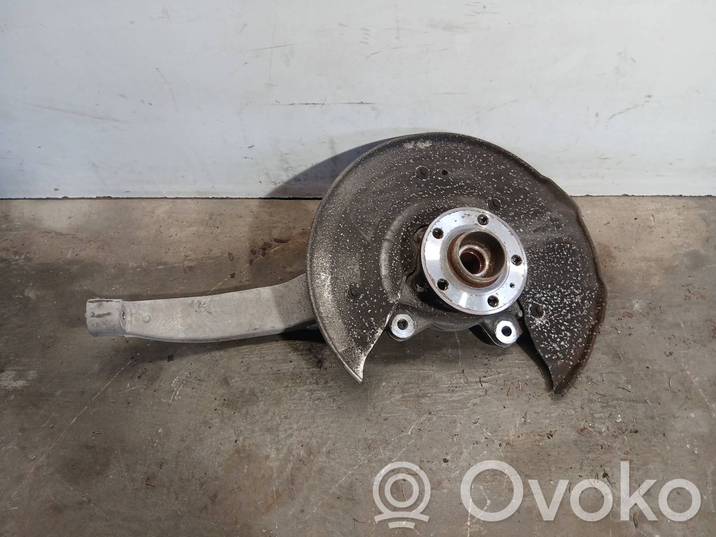 Volvo XC90 Cubo de rueda delantera 