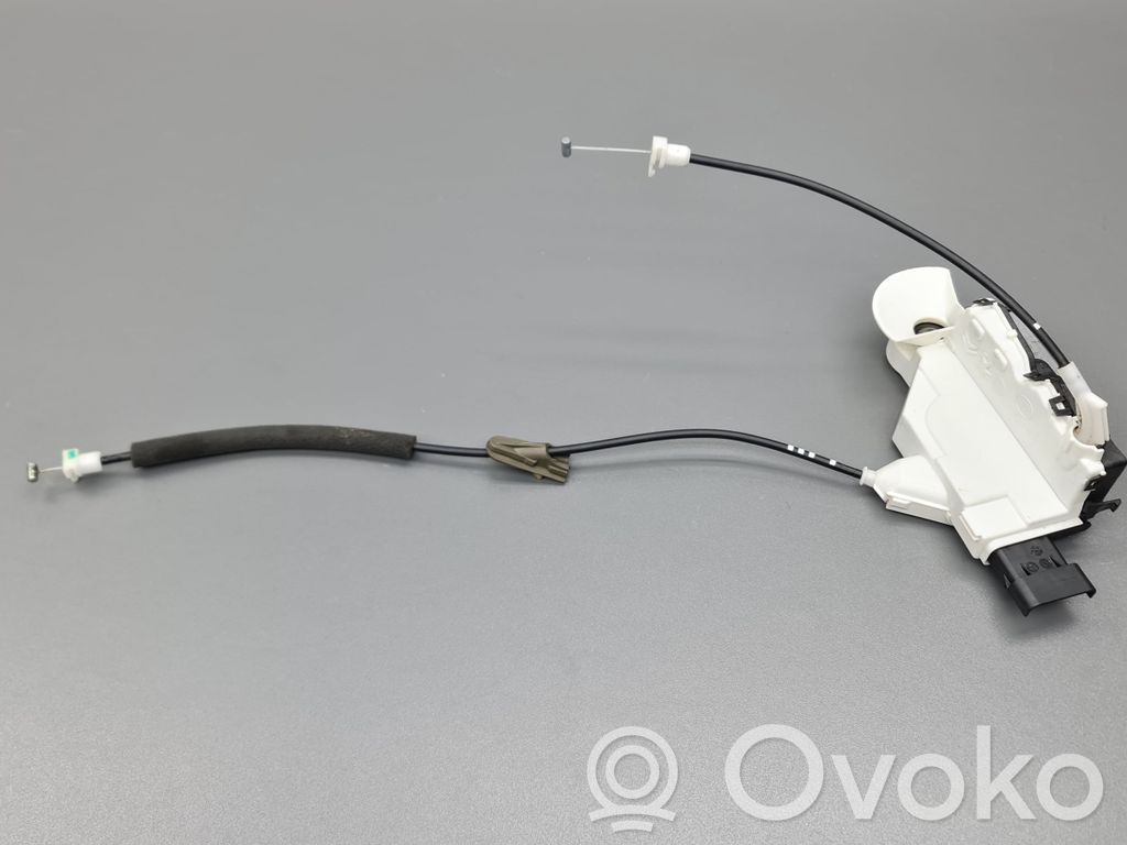 Citroen C3 Front door lock 