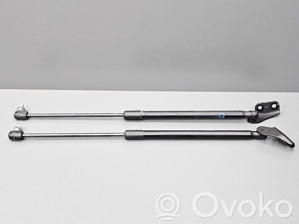 Suzuki Swift II Tailgate/trunk strut/damper 