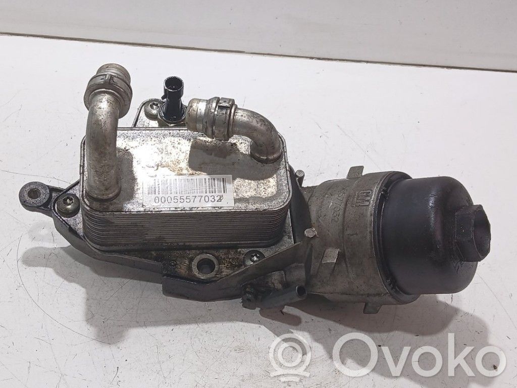 Opel Insignia A Mocowanie / uchwyt filtra oleju 
