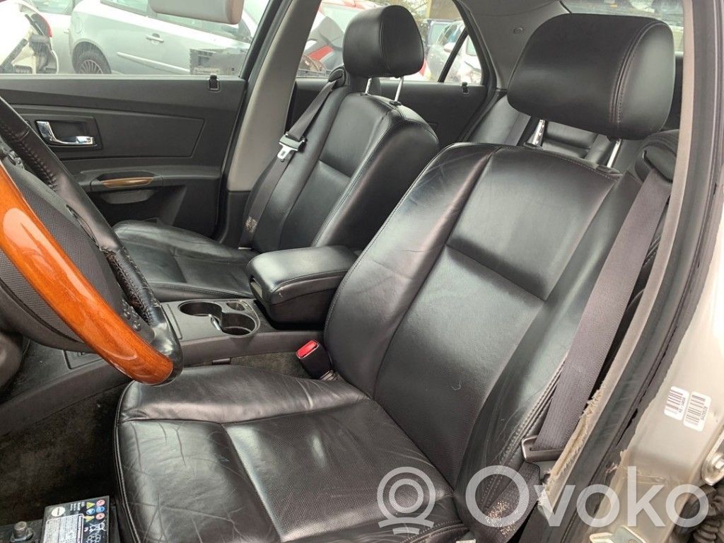 Interior set