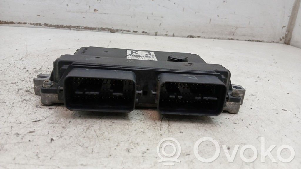 Suzuki Swift I Engine control unit/module 