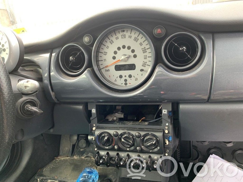 Mini One - Cooper R50 - 53 Nopeusmittari (mittaristo) 