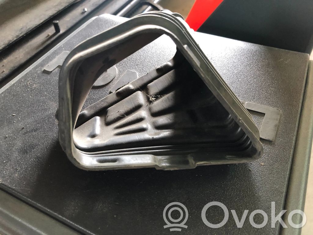 Audi Q5 SQ5 8R Część rury dolotu powietrza 