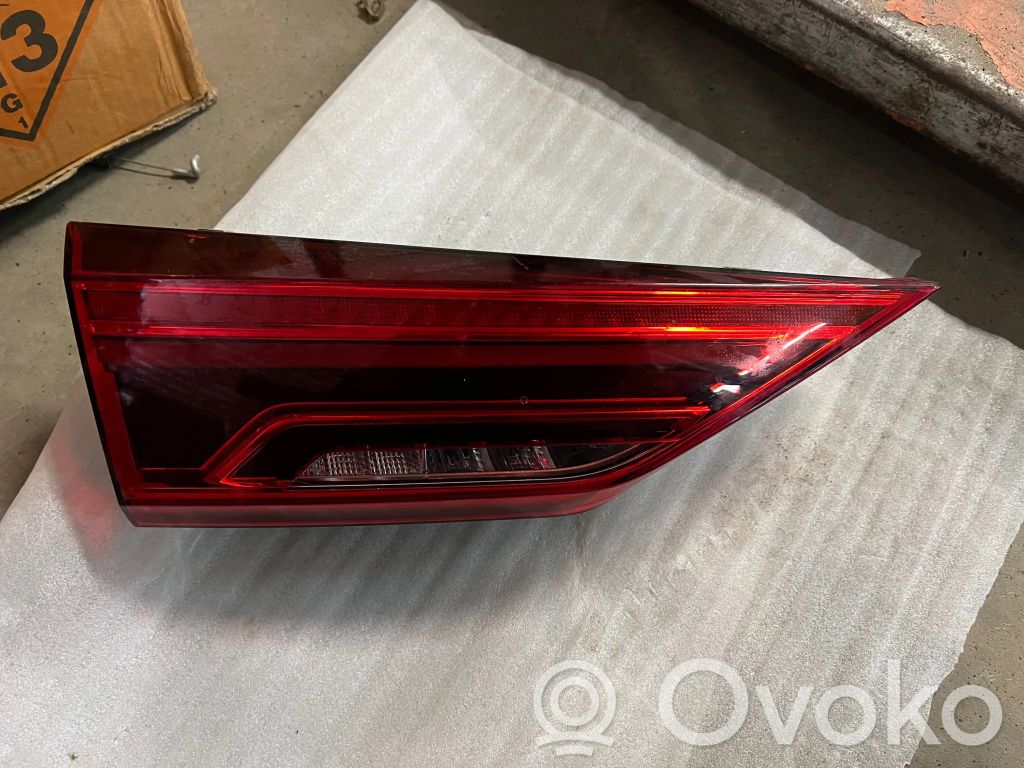 Audi Q3 F3 Lampy tylnej klapy bagażnika 
