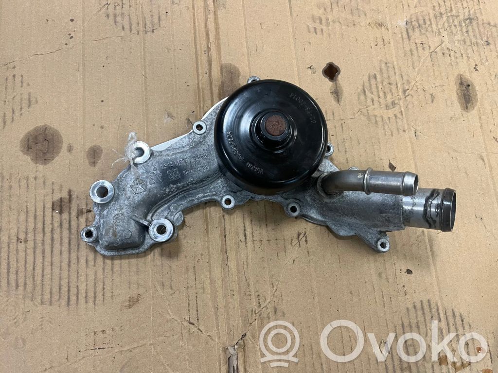 Dodge Challenger Pompe de circulation d'eau 