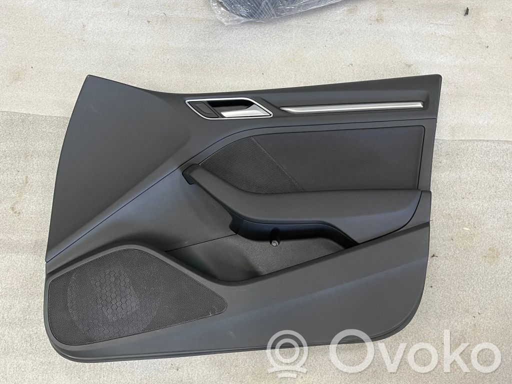 Audi A3 S3 8V Etuoven verhoilu 