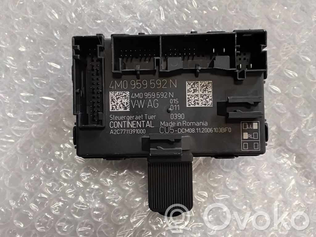 Audi Q7 4M Door control unit/module 
