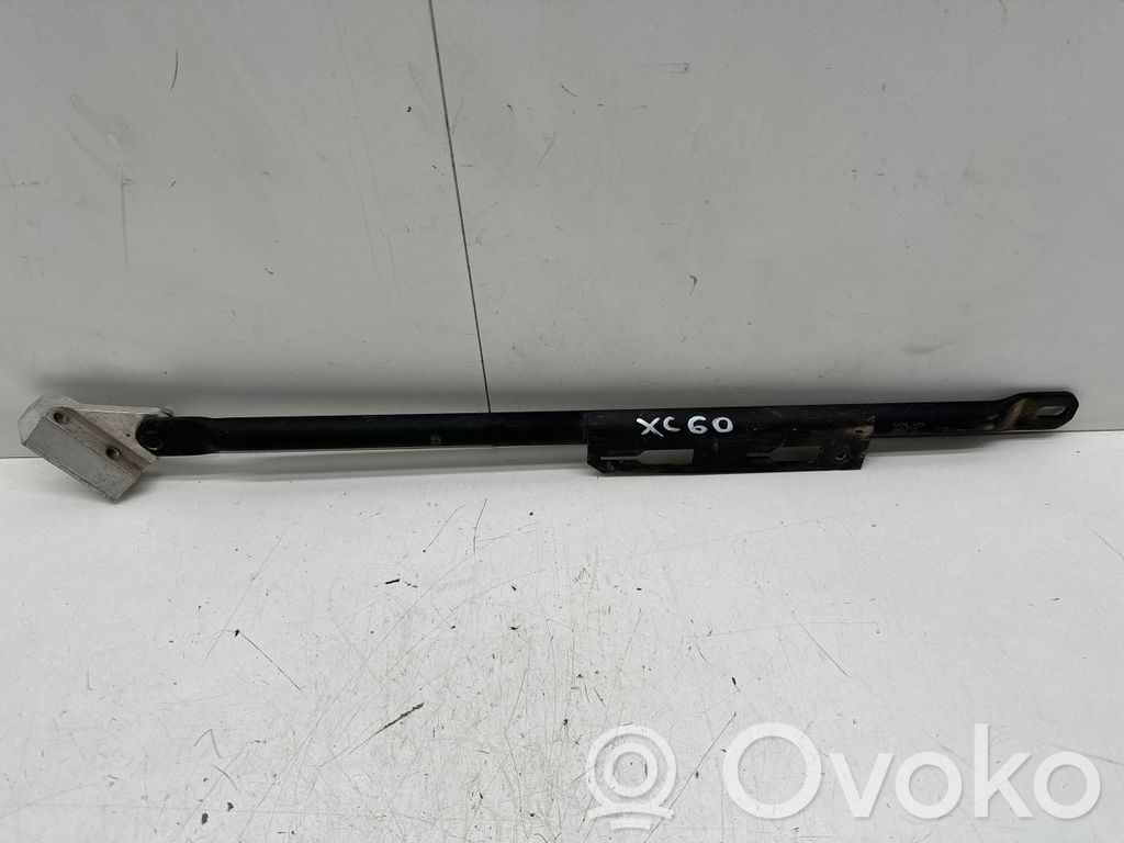 Volvo XC60 Other engine bay part 