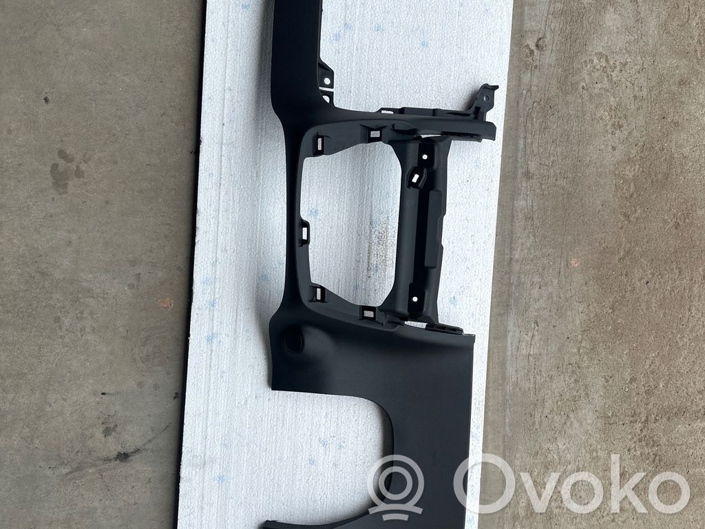 Volvo C40 Panel trim 