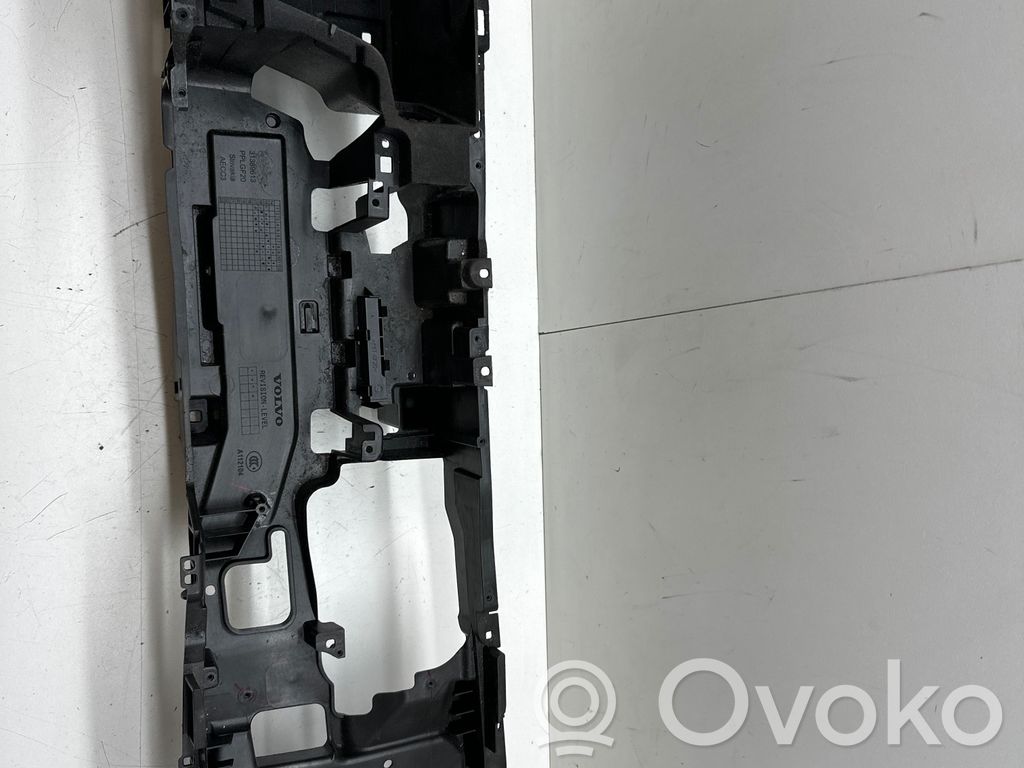 Volvo S90, V90 Consola central 