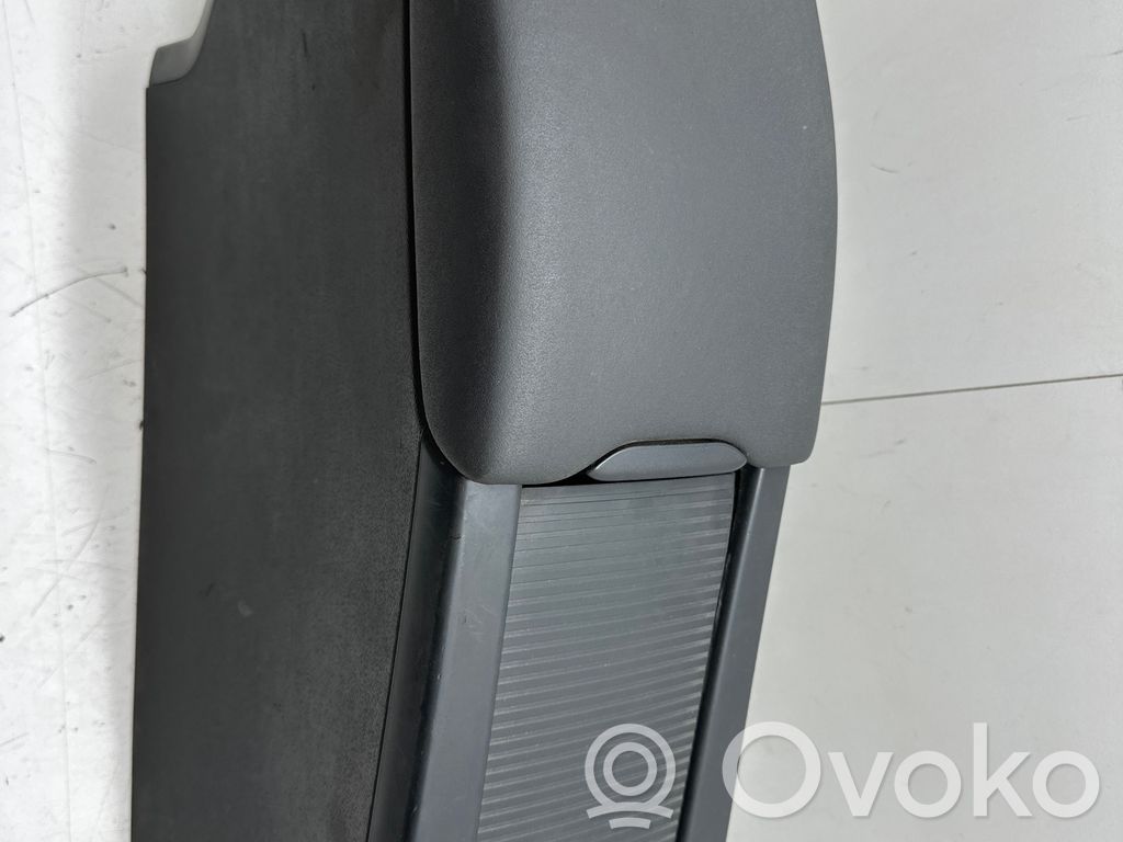 Volvo S60 Reposabrazos 