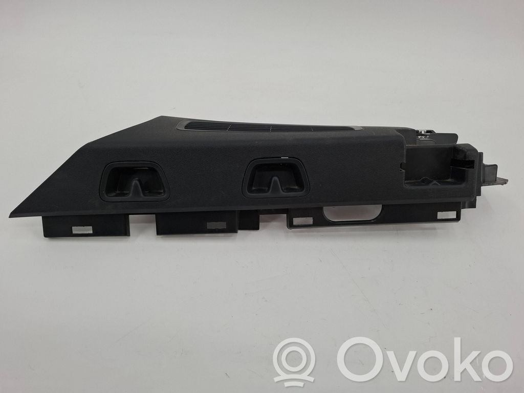 Volvo V60 Boczek / Tapicerka / bagażnika 