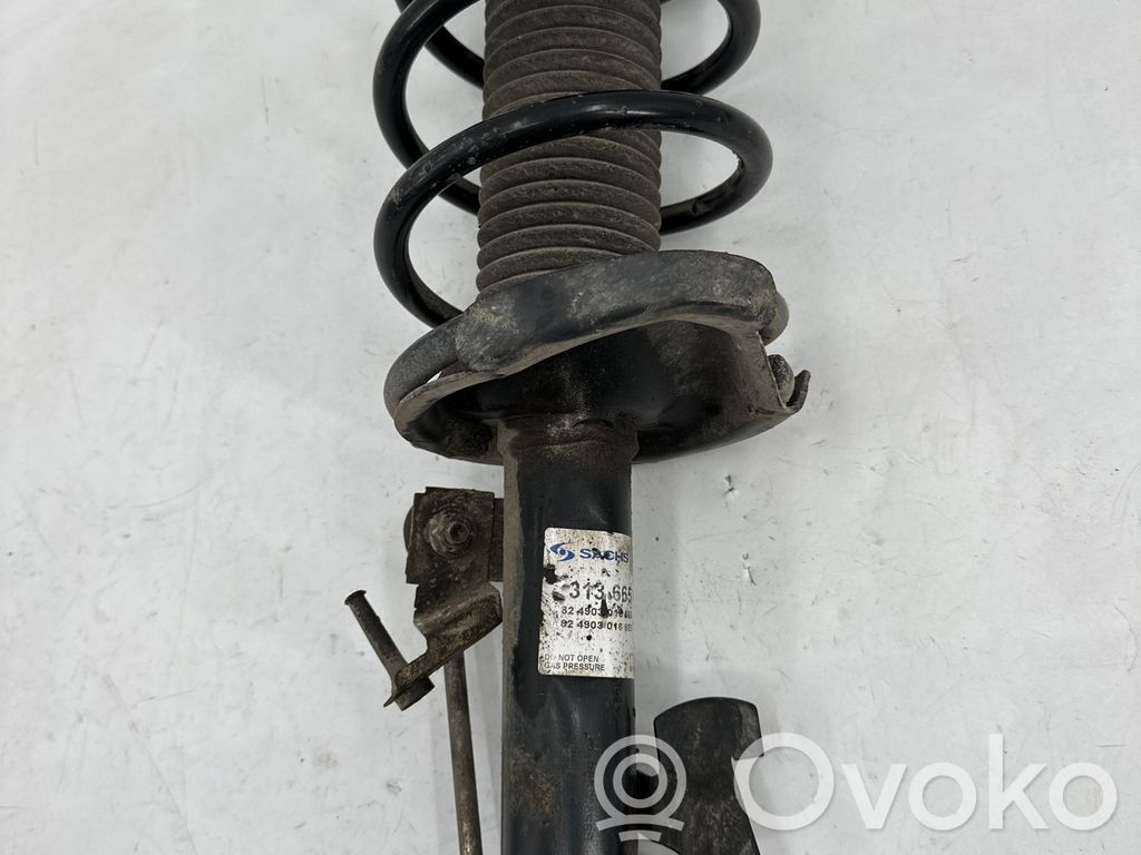 Volvo V50 Etuiskunvaimennin 