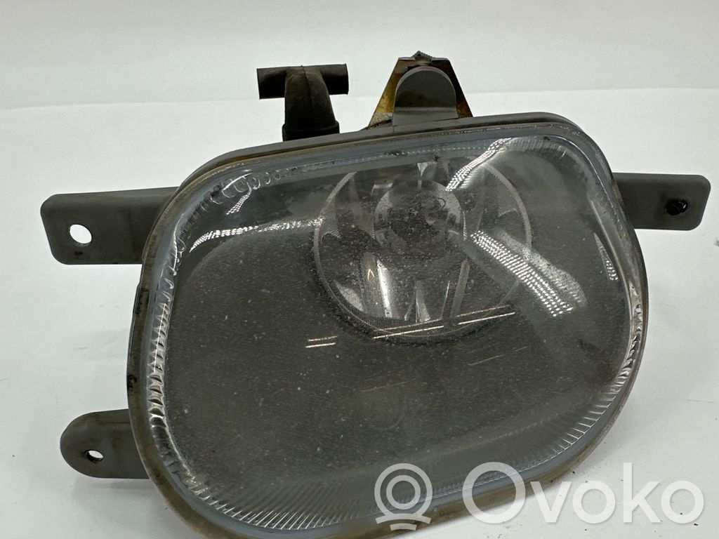 Volvo XC90 Miglas lukturis priekšā 